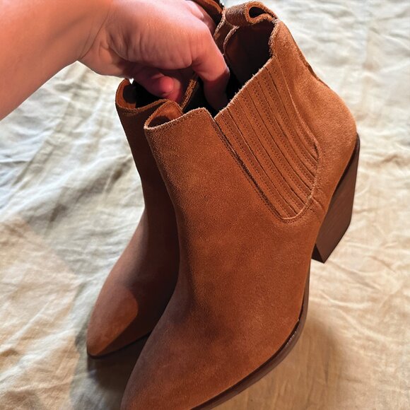 NWOB Portland Leather Patina Dakota Boot. in Sand - Size 10.5 - Picture 4 of 14